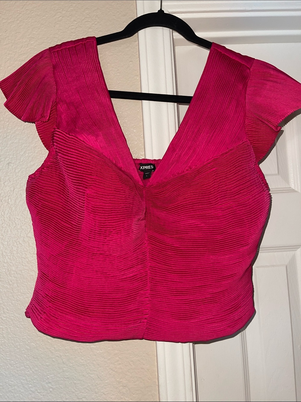 Express Hot Pink Pleated V-Neck Crop Top